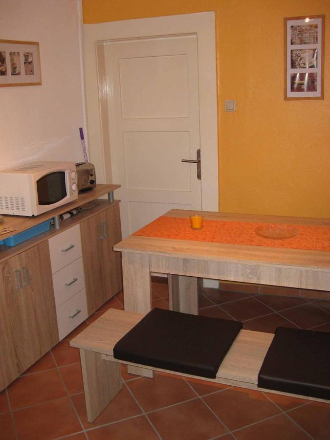 Apartment Am Europakanal Fürth Екстериор снимка