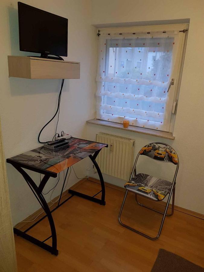 Apartment Am Europakanal Fürth Екстериор снимка