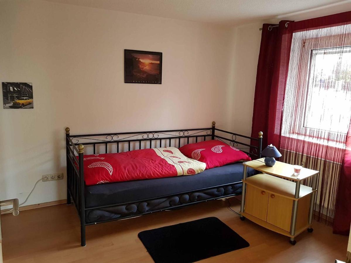 Apartment Am Europakanal Fürth Екстериор снимка