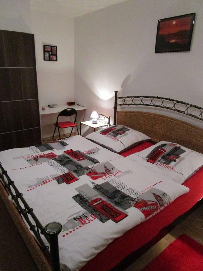 Apartment Am Europakanal Fürth Екстериор снимка